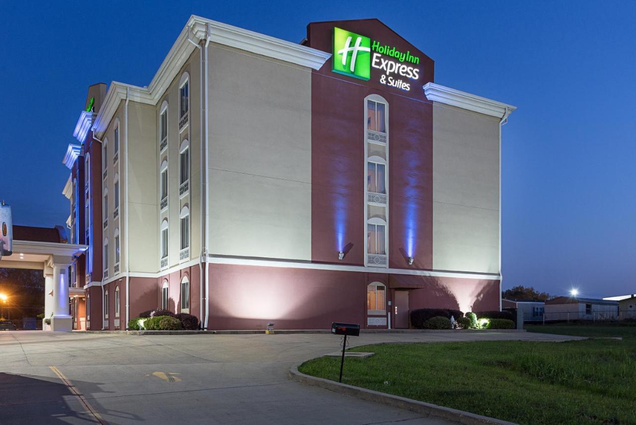 Holiday Inn Express Hotel & Suites Byram By Ihg Exterior photo